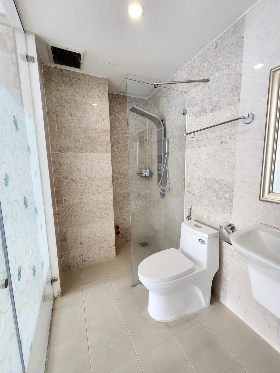 F F House Homestay Ho Chi Minh City Exterior photo