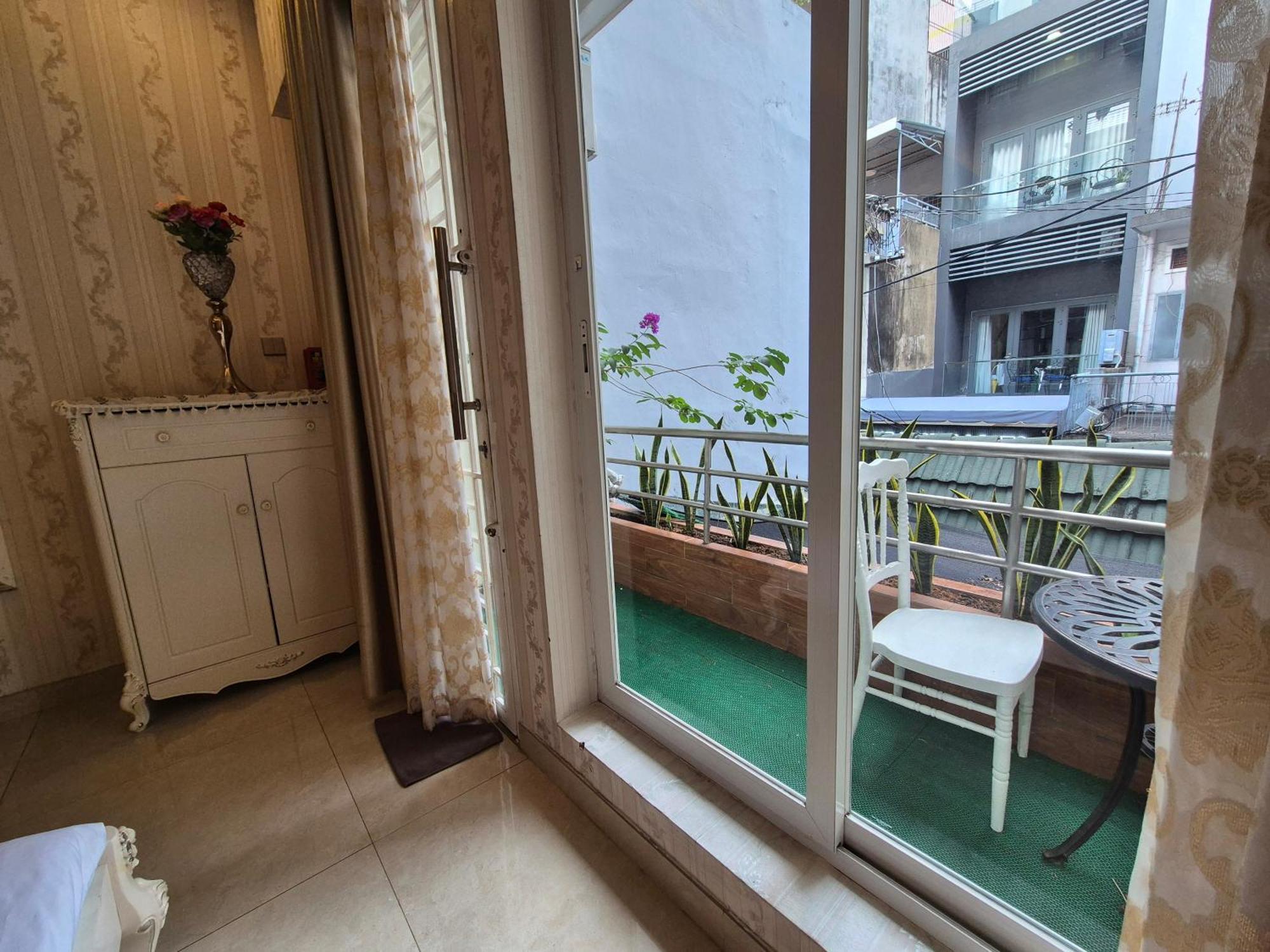F F House Homestay Ho Chi Minh City Exterior photo